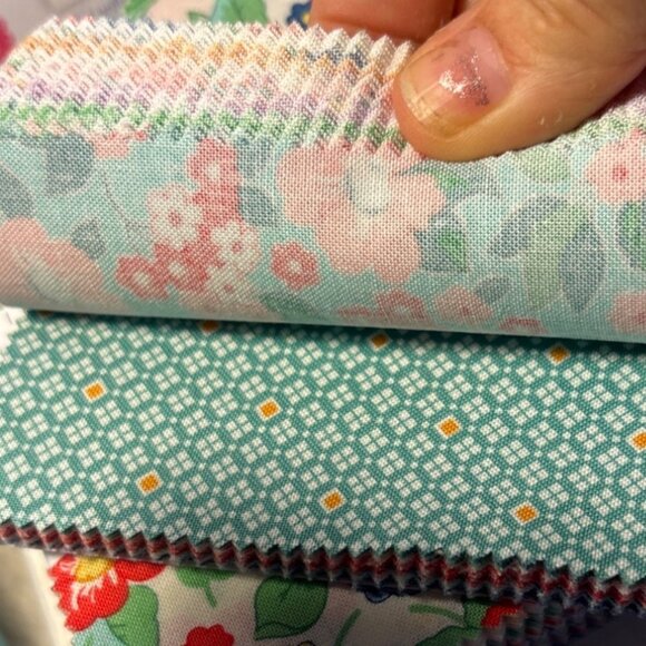 Five Stars Tablerunner Quilt Kit Pattern Woven Star Foundation Paper Moda Charm - Picture 5 of 10